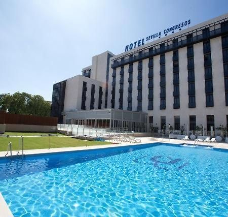 M.A. Hotel Sevilla Congresos Exterior foto
