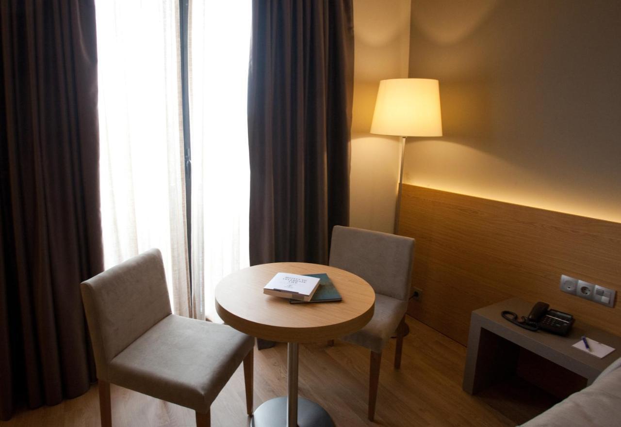 M.A. Hotel Sevilla Congresos Habitación foto